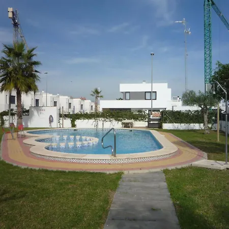 Hestia Homes Golf&sun Сasa de vacaciones La Florida (Valencia)